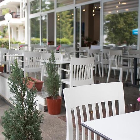 Hotel Aura Ohrid Bagian luar foto