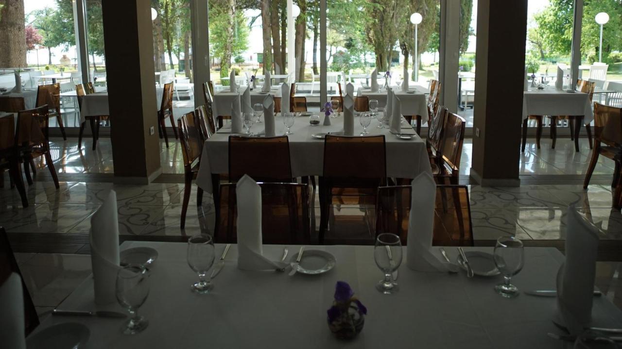 Hotel Aura Ohrid Bagian luar foto