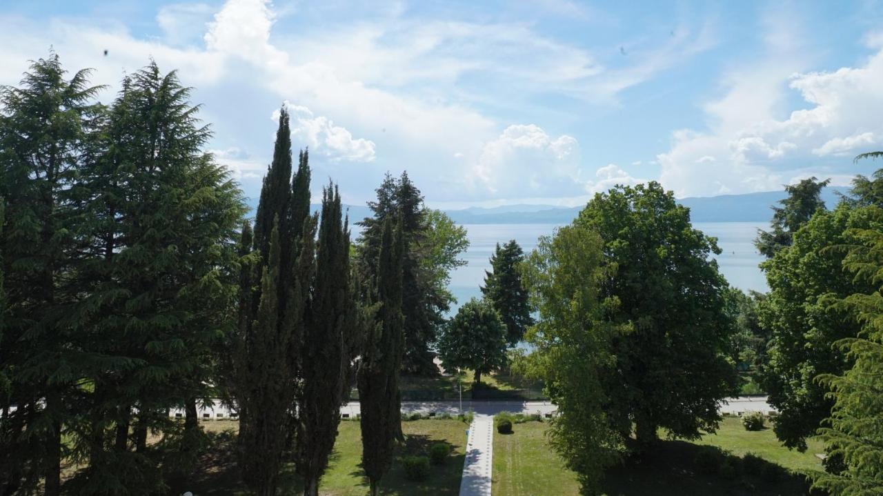 Hotel Aura Ohrid Bagian luar foto